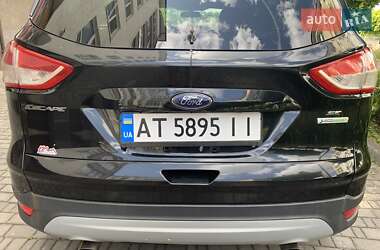 Внедорожник / Кроссовер Ford Escape 2013 в 