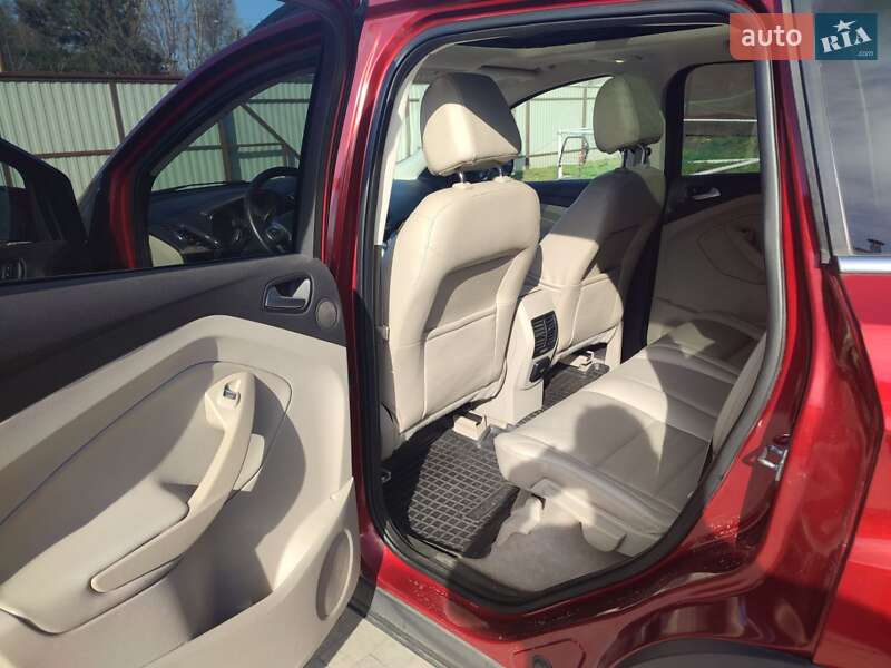 Позашляховик / Кросовер Ford Escape 2014 в Борисполі