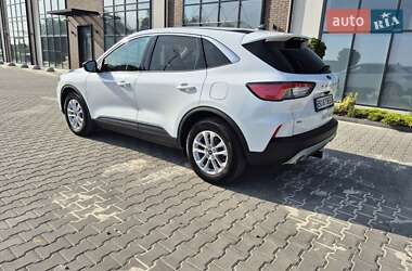 Внедорожник / Кроссовер Ford Escape 2022 в 