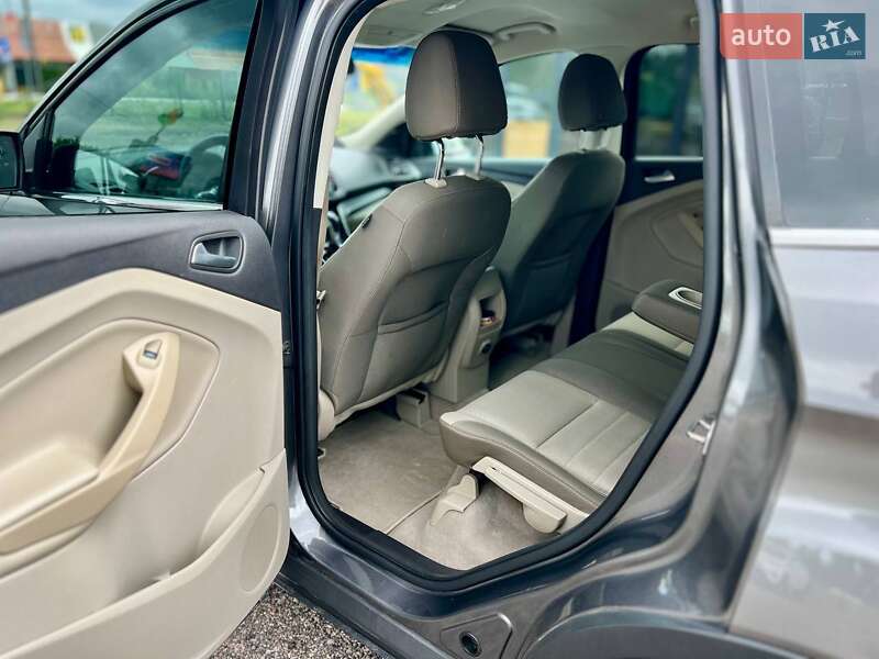 Позашляховик / Кросовер Ford Escape 2013 в Києві