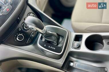 Позашляховик / Кросовер Ford Escape 2013 в Києві