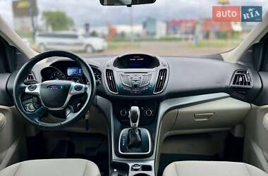 Внедорожник / Кроссовер Ford Escape 2013 в 