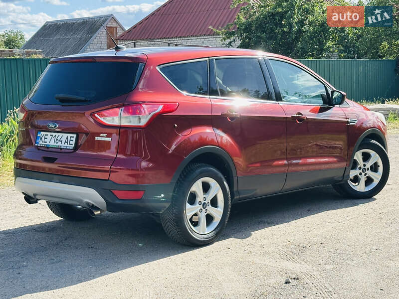 Внедорожник / Кроссовер Ford Escape 2014 в Каменском