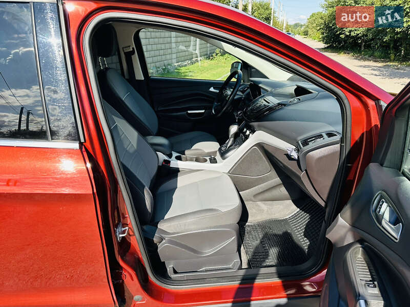 Внедорожник / Кроссовер Ford Escape 2014 в Каменском