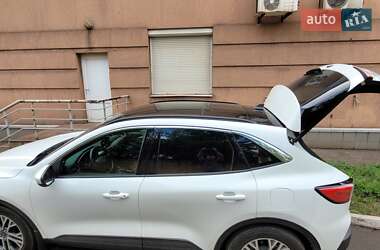 Внедорожник / Кроссовер Ford Escape 2022 в Кривом Роге