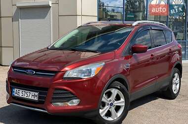 Внедорожник / Кроссовер Ford Escape 2015 в Днепре