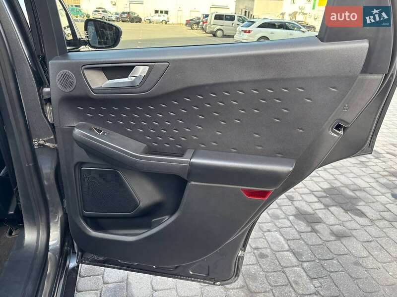 Внедорожник / Кроссовер Ford Escape 2020 в Львове