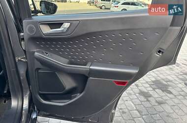 Внедорожник / Кроссовер Ford Escape 2020 в 