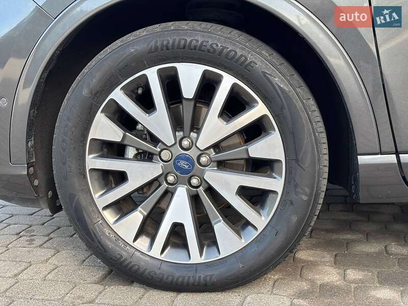 Внедорожник / Кроссовер Ford Escape 2020 в Львове