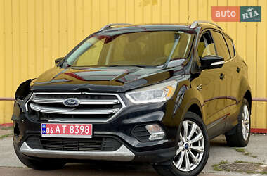 Внедорожник / Кроссовер Ford Escape 2017 в Житомире