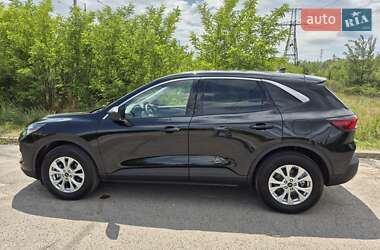 Внедорожник / Кроссовер Ford Escape 2024 в 