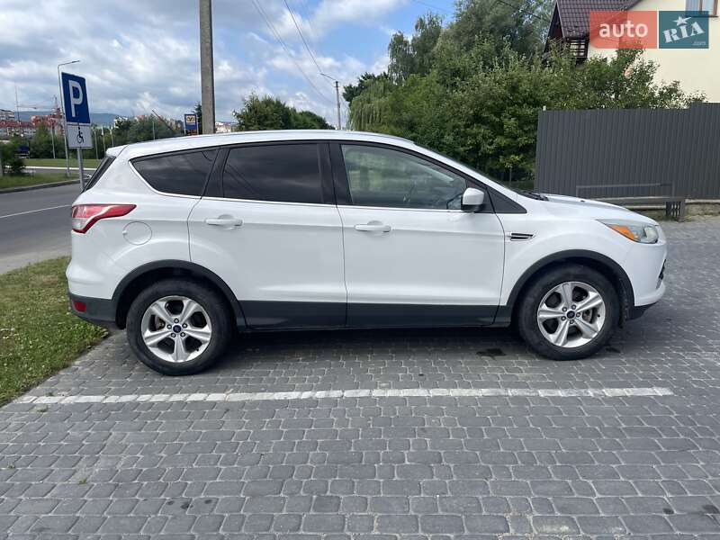 Внедорожник / Кроссовер Ford Escape 2014 в Трускавце