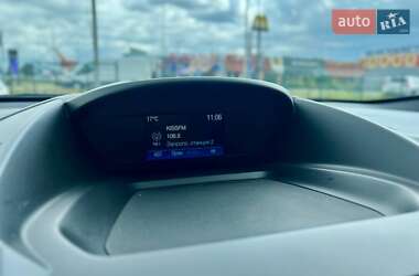 Внедорожник / Кроссовер Ford Escape 2018 в 
