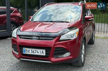 Внедорожник / Кроссовер Ford Escape 2014 в 