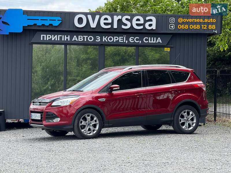 Внедорожник / Кроссовер Ford Escape 2014 в 