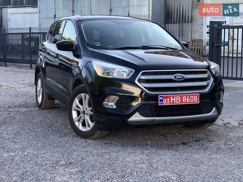 Внедорожник / Кроссовер Ford Escape 2016 в Львове