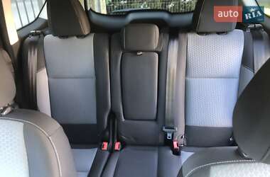 Внедорожник / Кроссовер Ford Escape 2016 в 