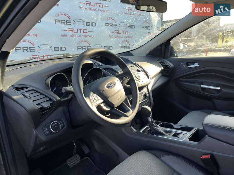 Внедорожник / Кроссовер Ford Escape 2016 в Львове