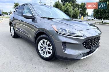 Позашляховик / Кросовер Ford Escape 2021 в Бучі