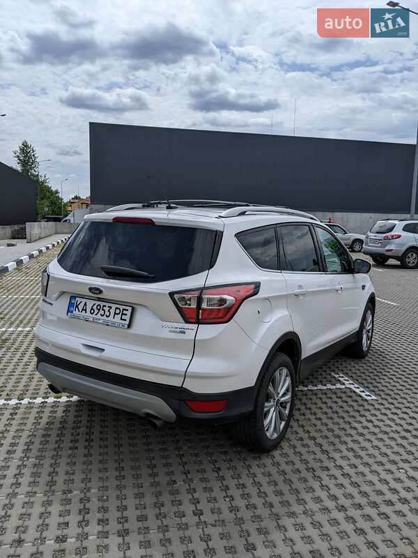 Внедорожник / Кроссовер Ford Escape 2016 в Киеве фото 8 Внедорожник / Кроссовер Ford Escape 2016 в Киеве