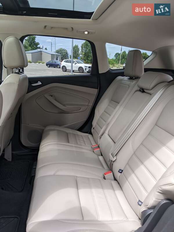 Внедорожник / Кроссовер Ford Escape 2016 в Киеве фото 17 Внедорожник / Кроссовер Ford Escape 2016 в Киеве