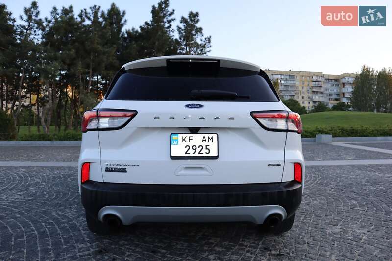 Позашляховик / Кросовер Ford Escape 2020 в Дніпрі