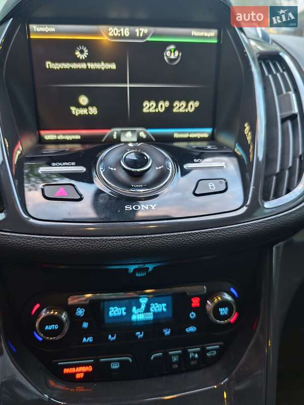 Внедорожник / Кроссовер Ford Escape 2015 в Черкассах