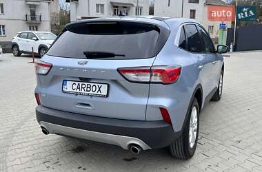Внедорожник / Кроссовер Ford Escape 2022 в 
