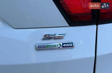 Внедорожник / Кроссовер Ford Escape 2019 в 
