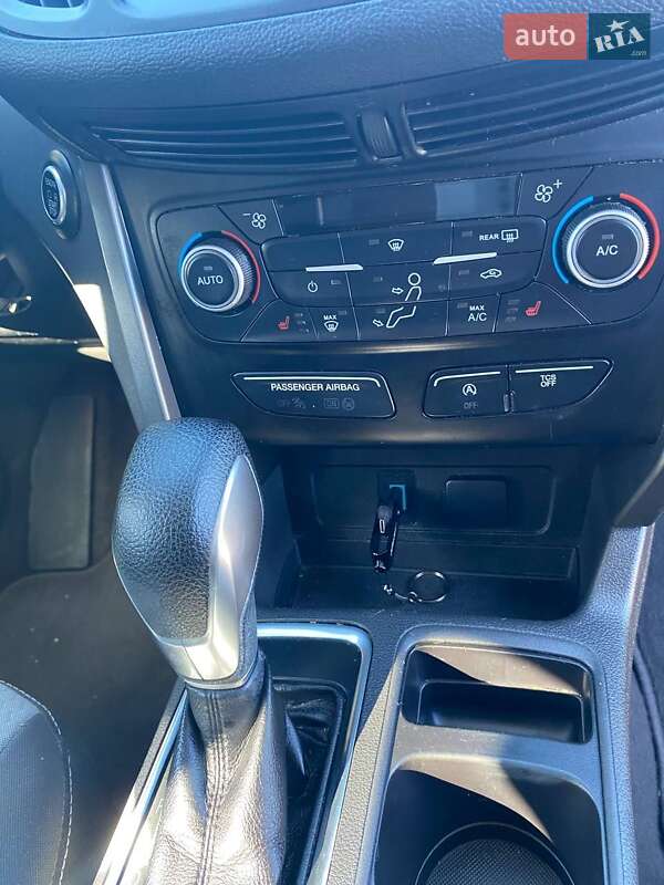Внедорожник / Кроссовер Ford Escape 2019 в Луцке фото 16 Внедорожник / Кроссовер Ford Escape 2019 в Луцке