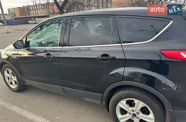 Позашляховик / Кросовер Ford Escape 2016 в Києві