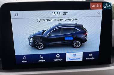 Внедорожник / Кроссовер Ford Escape 2020 в 