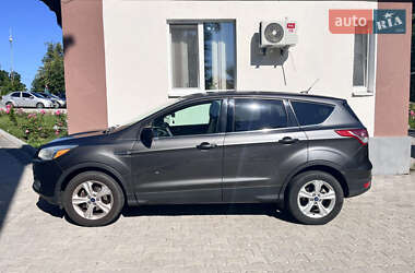Внедорожник / Кроссовер Ford Escape 2014 в 