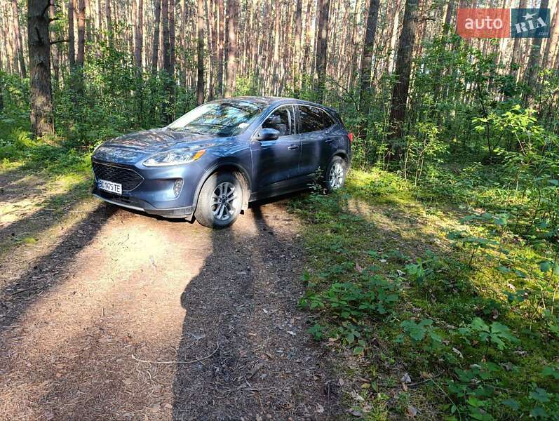 Позашляховик / Кросовер Ford Escape 2020 в Рава-Руській