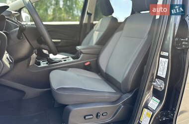 Внедорожник / Кроссовер Ford Escape 2019 в 