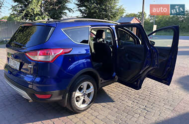 Внедорожник / Кроссовер Ford Escape 2015 в 