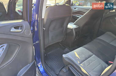 Внедорожник / Кроссовер Ford Escape 2015 в 