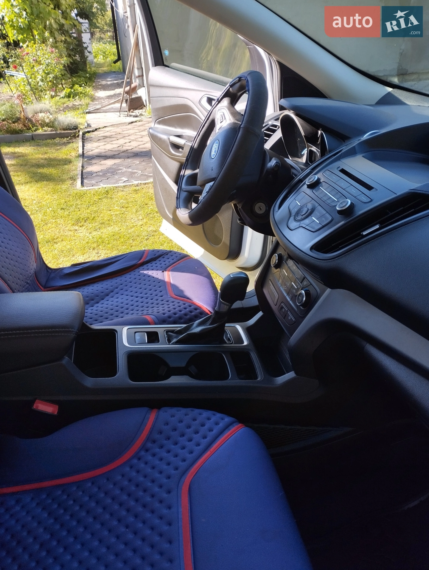 2017 Ford Escape - мініатюра 16
