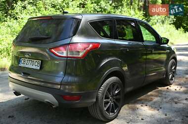 Внедорожник / Кроссовер Ford Escape 2014 в 