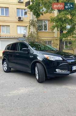 Внедорожник / Кроссовер Ford Escape 2012 в 