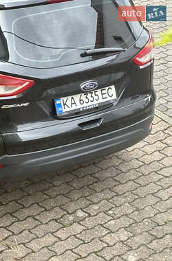 Внедорожник / Кроссовер Ford Escape 2013 в 