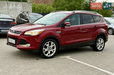 Внедорожник / Кроссовер Ford Escape 2014 в 