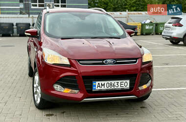 Внедорожник / Кроссовер Ford Escape 2014 в 