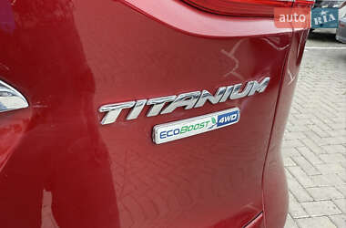 Внедорожник / Кроссовер Ford Escape 2014 в 