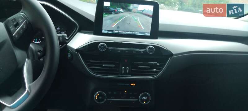 Позашляховик / Кросовер Ford Escape 2019 в Тернополі фото 3 Позашляховик / Кросовер Ford Escape 2019 в Тернополі