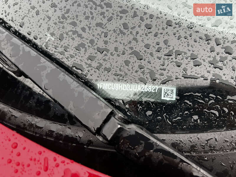 Позашляховик / Кросовер Ford Escape 2017 в Рівному