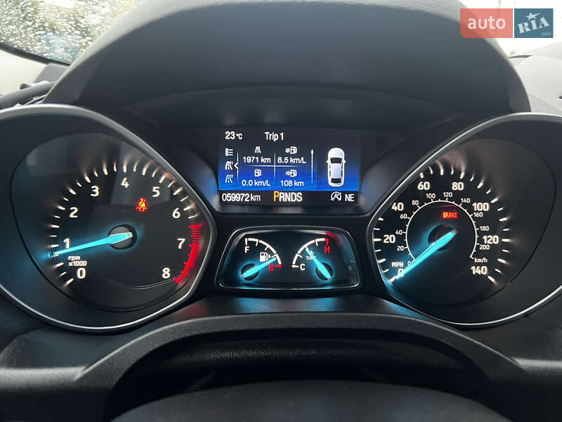 Позашляховик / Кросовер Ford Escape 2017 в Рівному