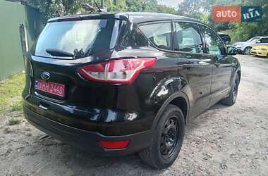 Внедорожник / Кроссовер Ford Escape 2014 в 