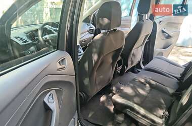 Внедорожник / Кроссовер Ford Escape 2014 в 