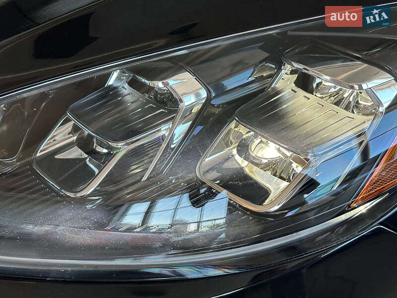 Внедорожник / Кроссовер Ford Escape 2022 в Одессе